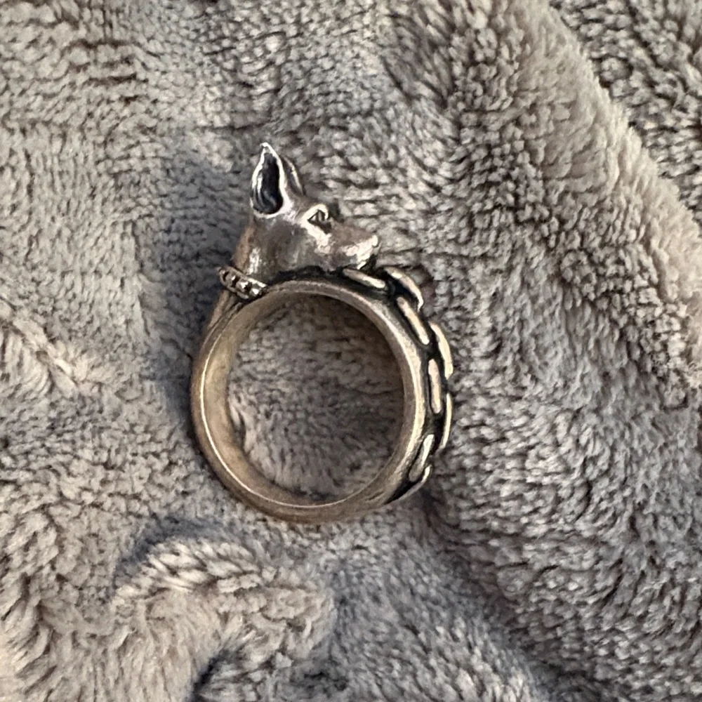 RETIRED SOUVENIR JEWELRY DOBERMAN RING Size 8 - Picture 1 of 3